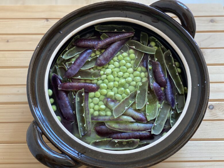 紫えんどう豆（ツタンカーメン豆）の炊き込み土鍋ご飯-6