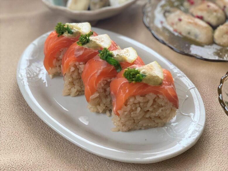 salmon-pressed-sushi-black-vinegar-2